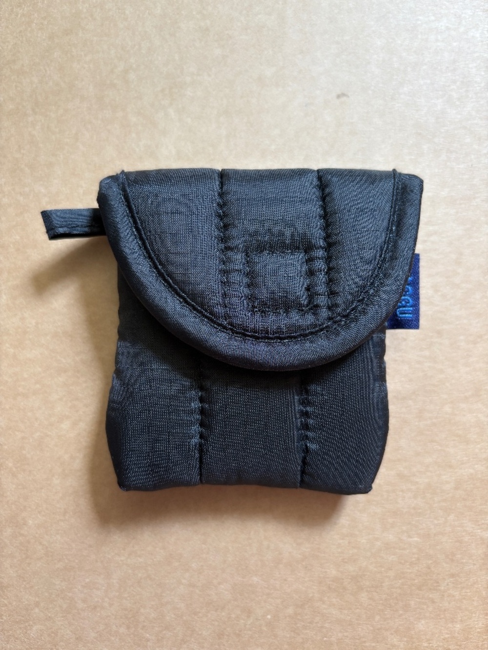 Rare Baggu Puffy EarPod Case Black